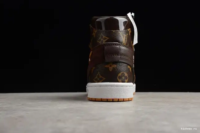 Cheap Kickmax AQ0818-158 x OW Air Jordan AJ1 Off-Louis 1 0414